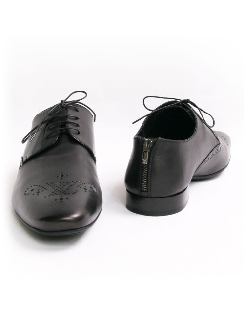 Chaussure LOUIS VUITTON en cuir noir T43