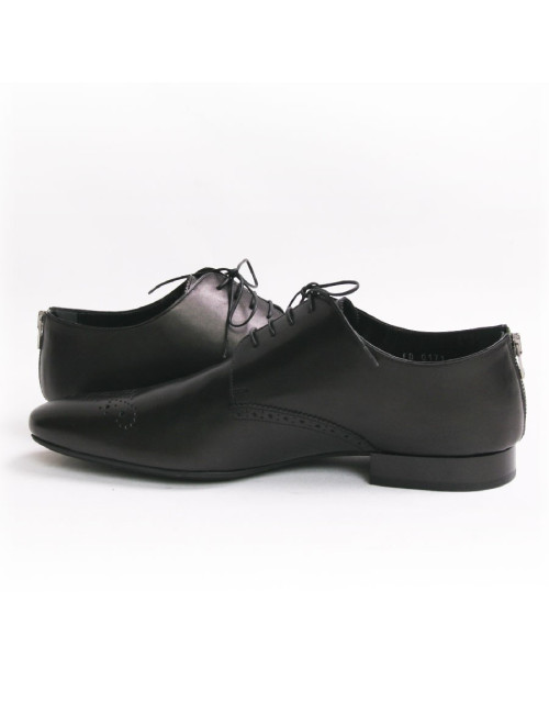 Chaussures "Michigan derby" LOUIS VUITTON en cuir noir T43