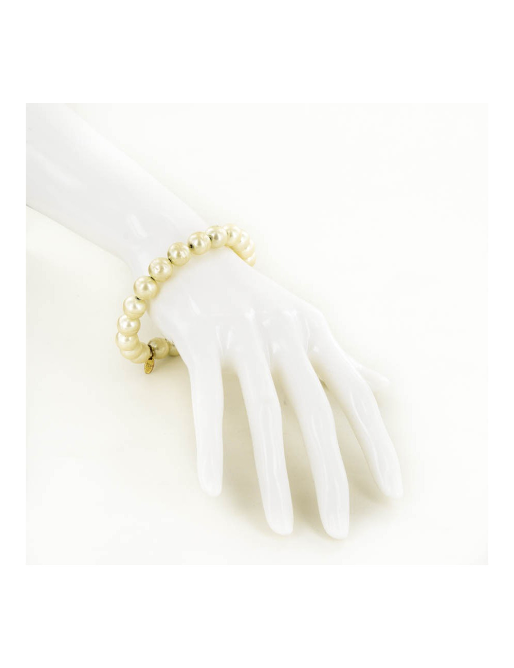 Bracelet  CHANEL en perles nacrées baroques vintage