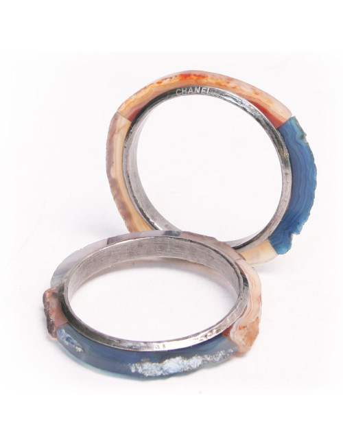 Bracelets CHANEL en pierres dures