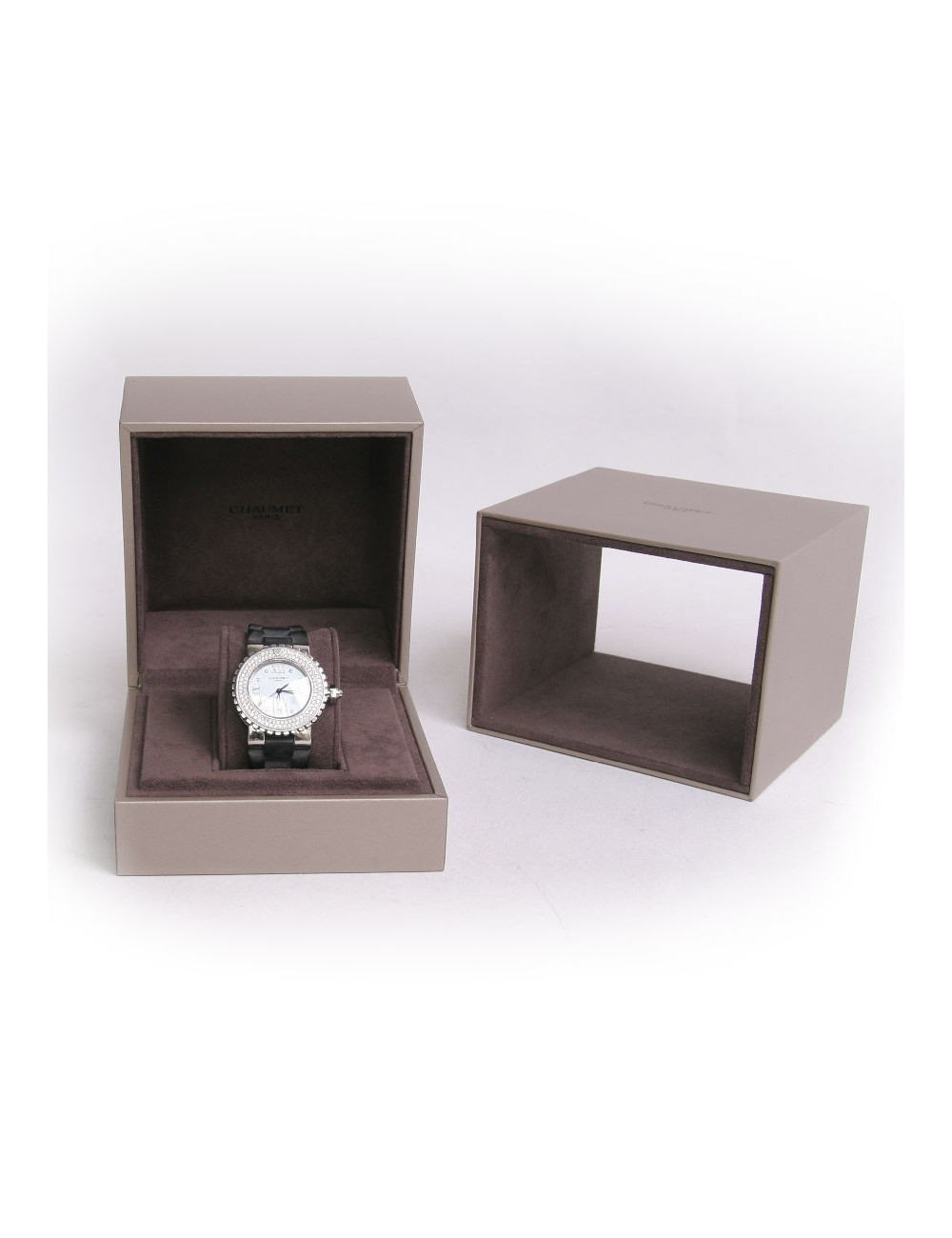 Montre CHAUMET "Class One" sertie de diamants