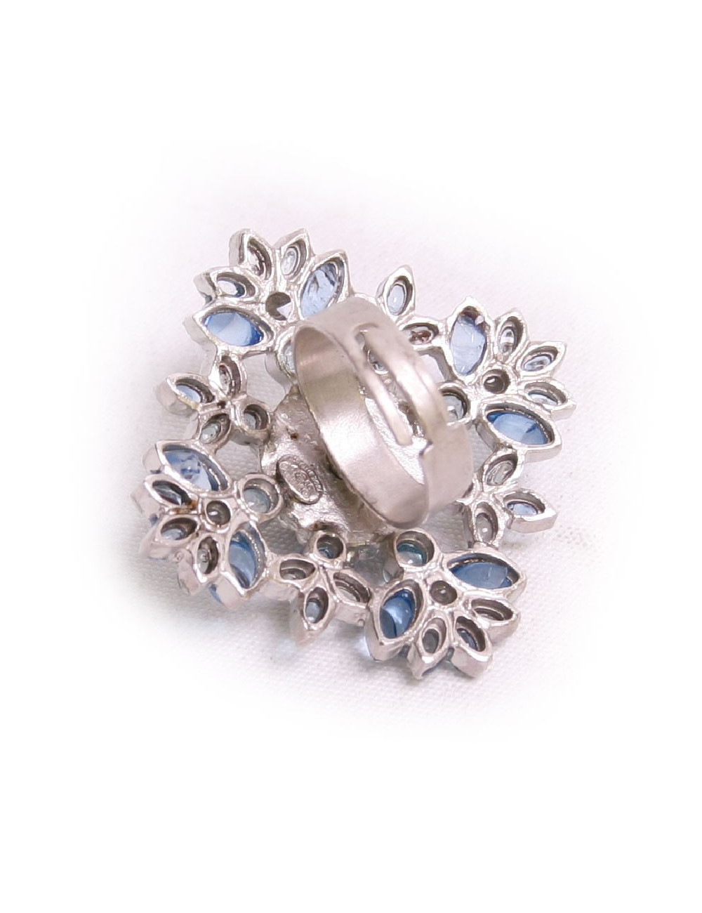 Bague CHANEL pâte de verre saphir