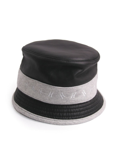 Chapeau HERMES T57 cuir d'agneau et 100% cachemire