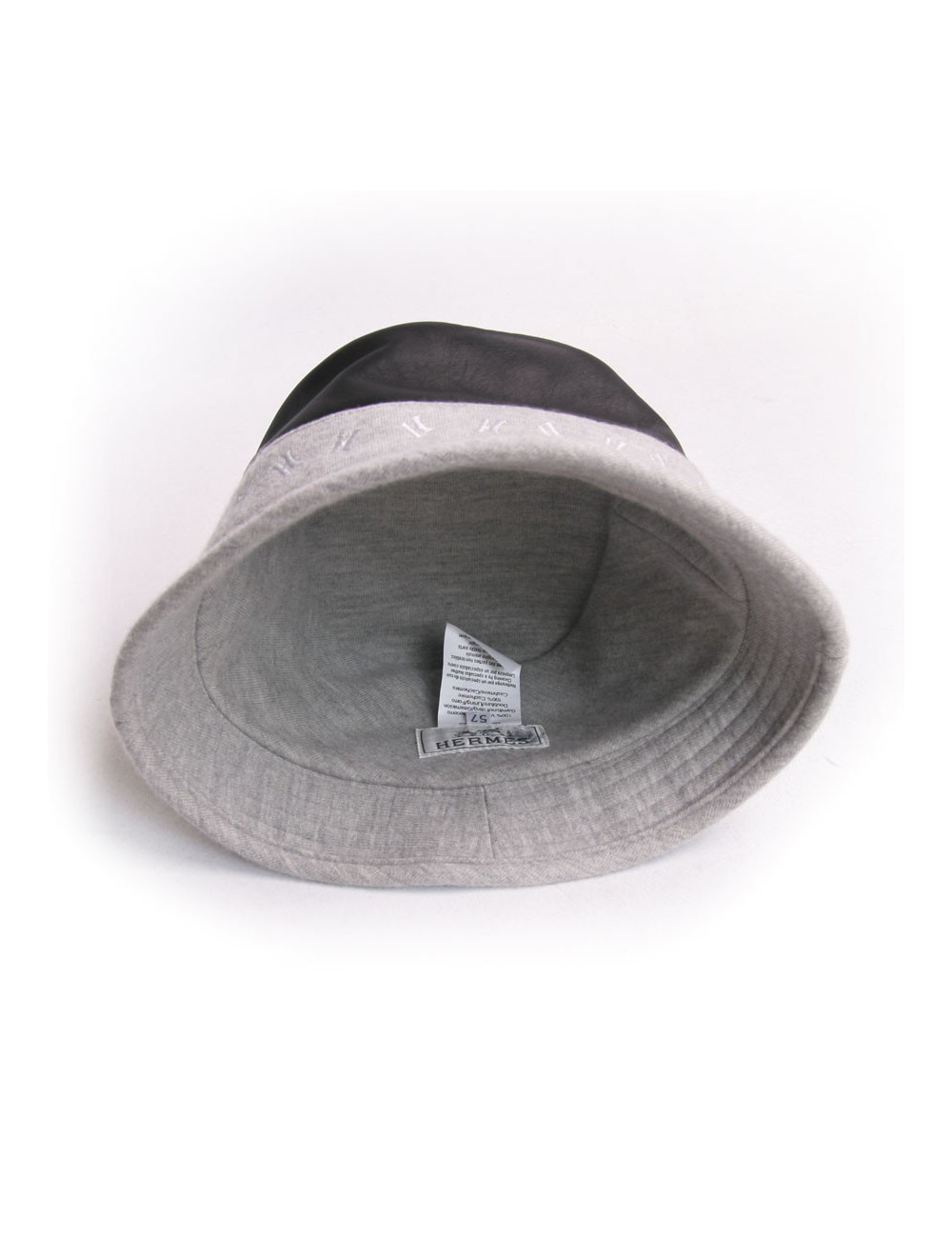 Chapeau HERMES T57 cuir d'agneau et 100% cachemire