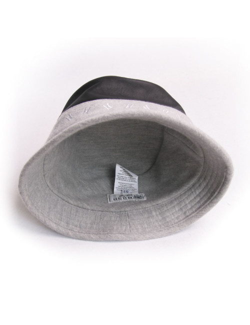Chapeau HERMES T57 cuir d'agneau et 100% cachemire