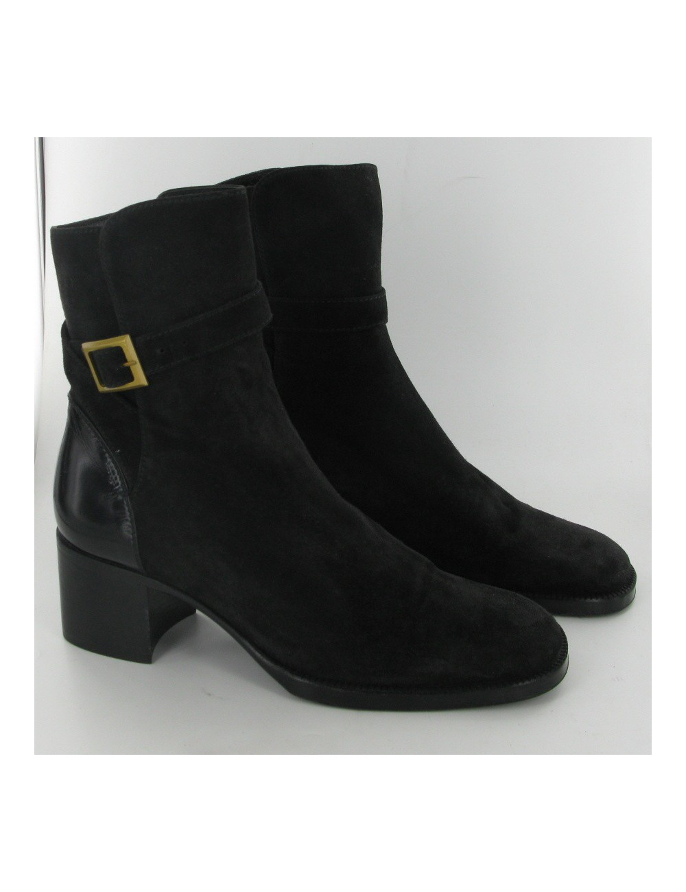 Boots Ã  talon CHANEL