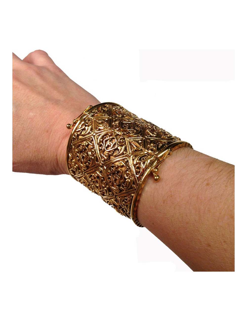 Manchette CHANEL vintage en métal doré