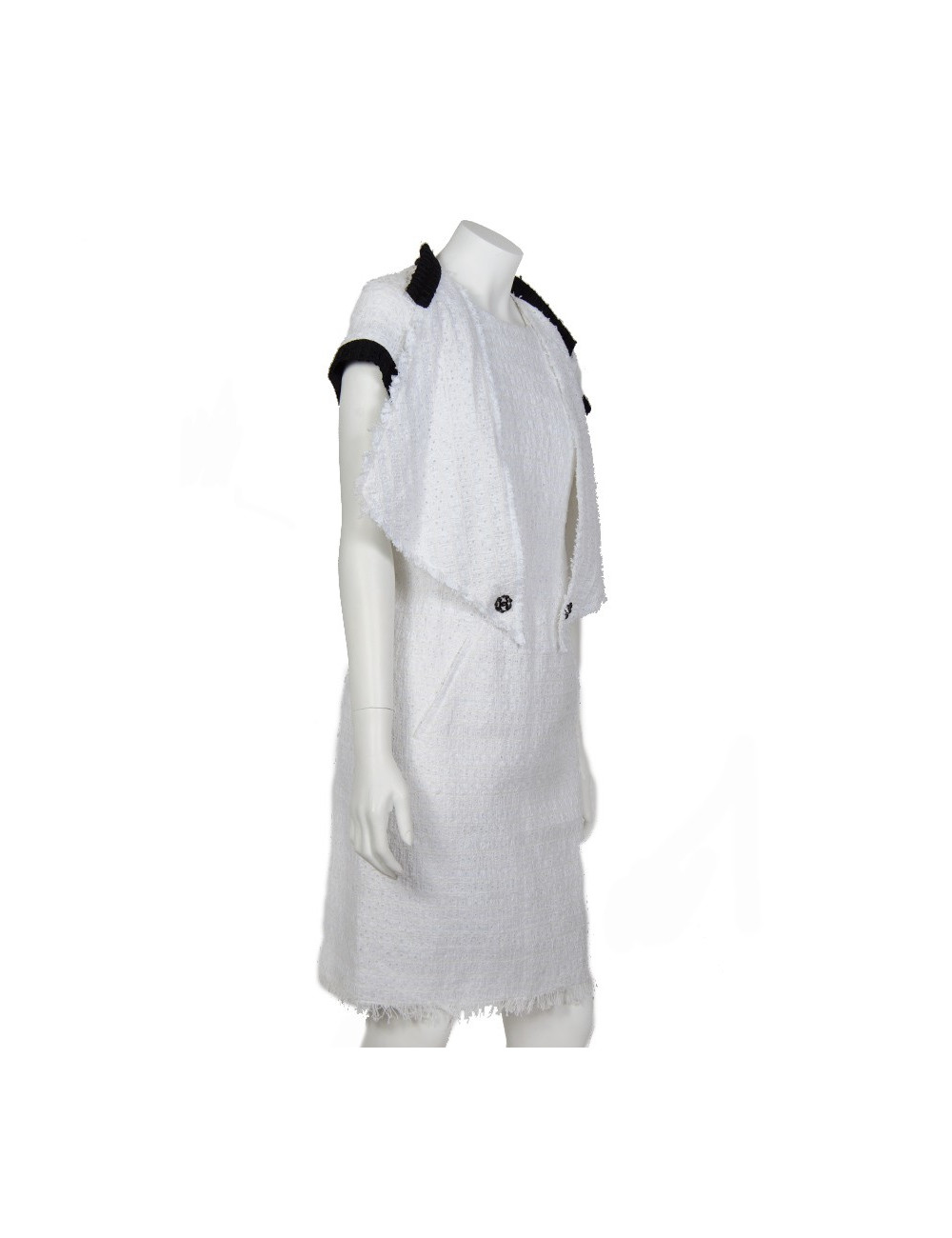 Robe CHANEL T 38 tweed blanche et noire