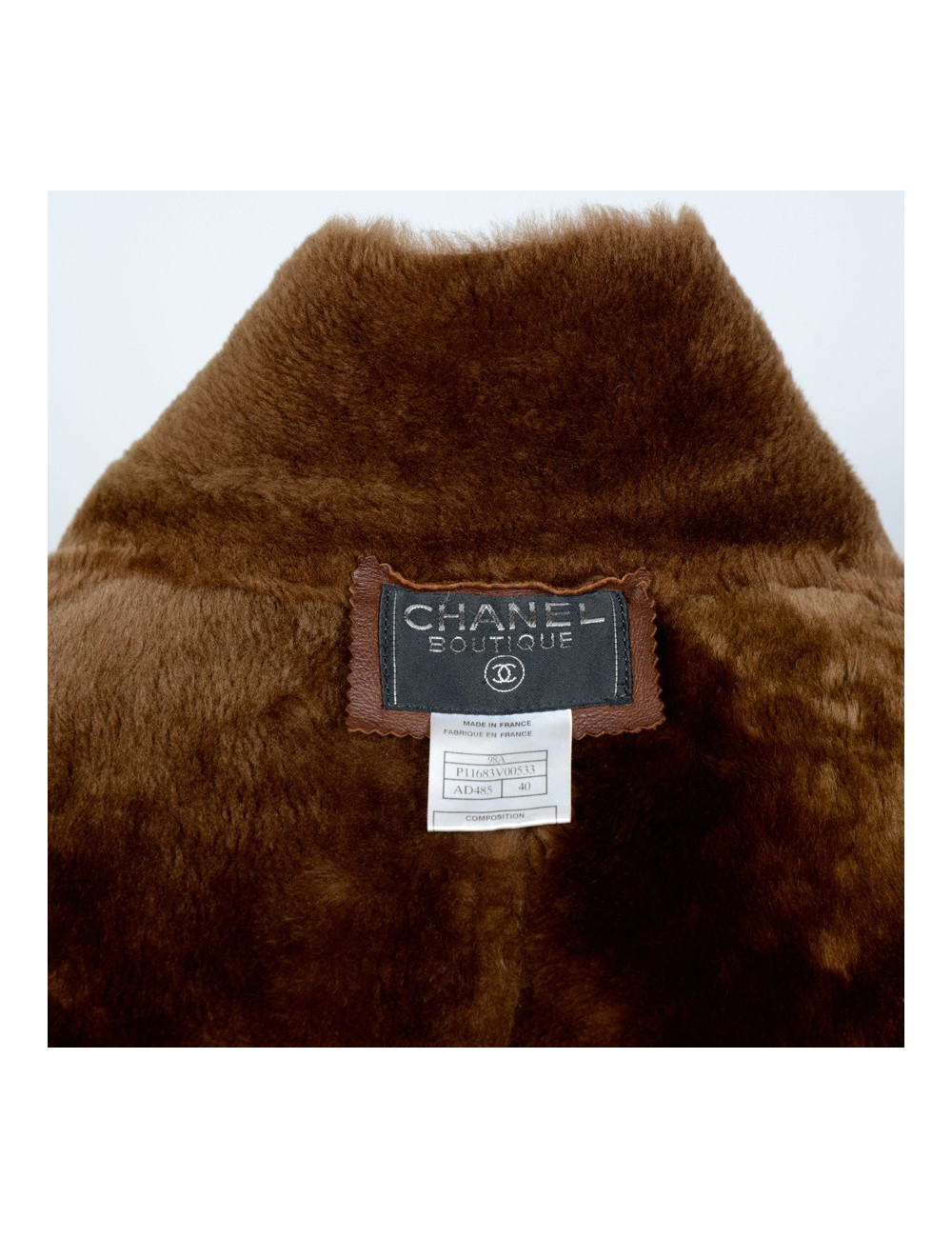 Manteau CHANEL T40 peau retournée marron