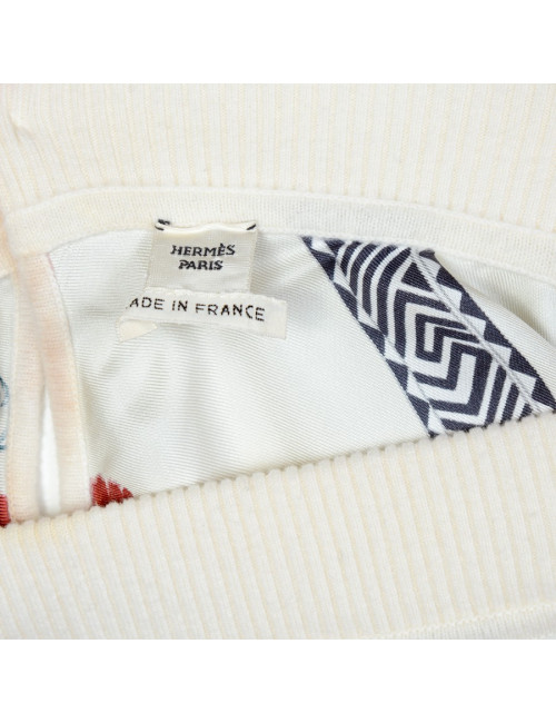 Blouse HERMES soie  motifs "plumes"