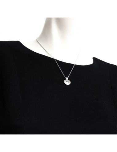 Collier CHOPARD en or blanc et diamant 2