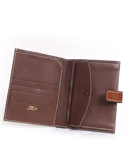 Rortefeuille HERMES  en crocodile niloticus couleur cognac