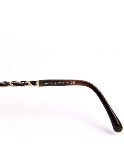 Lunettes de soleil CHANEL marron façon bois 