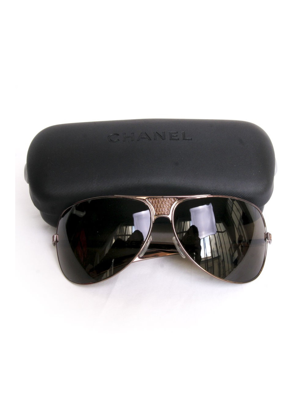 Lunettes de soleil CHANEL façon python marron