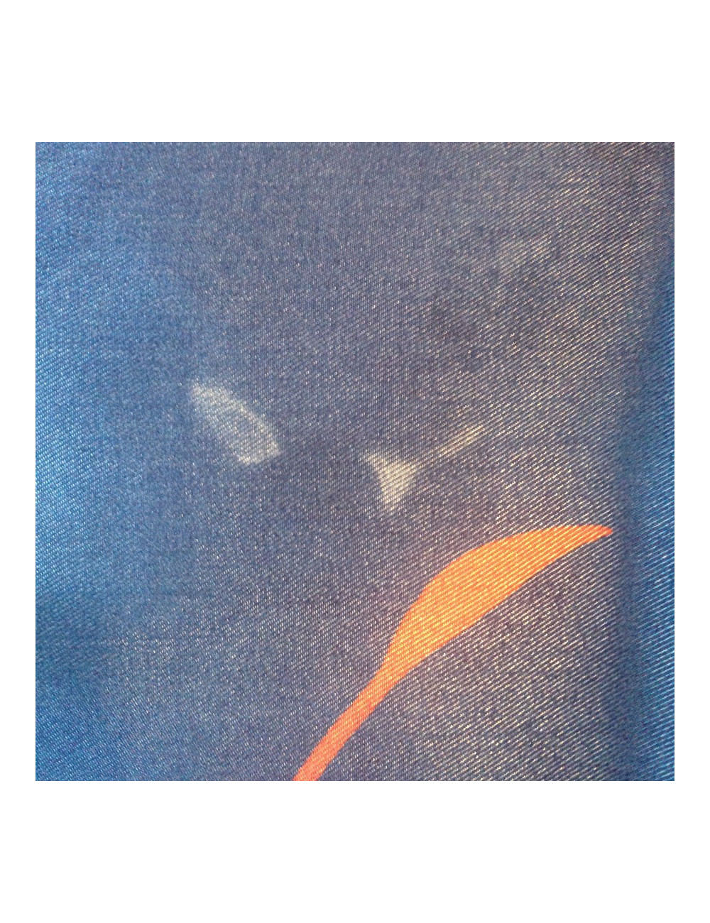 Carré de soie CHANEL "coco" 