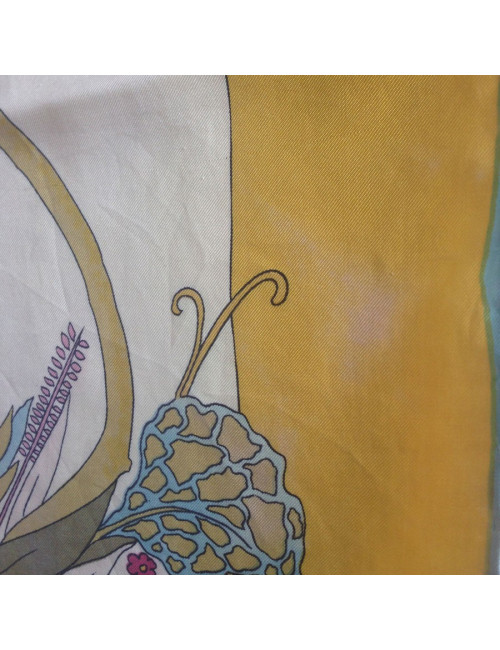 Carré de soie GUCCI jaune vintage