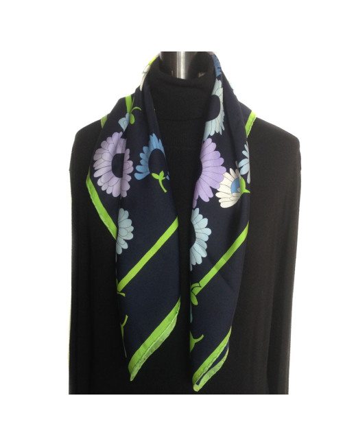 Carré de soie Christian DIOR