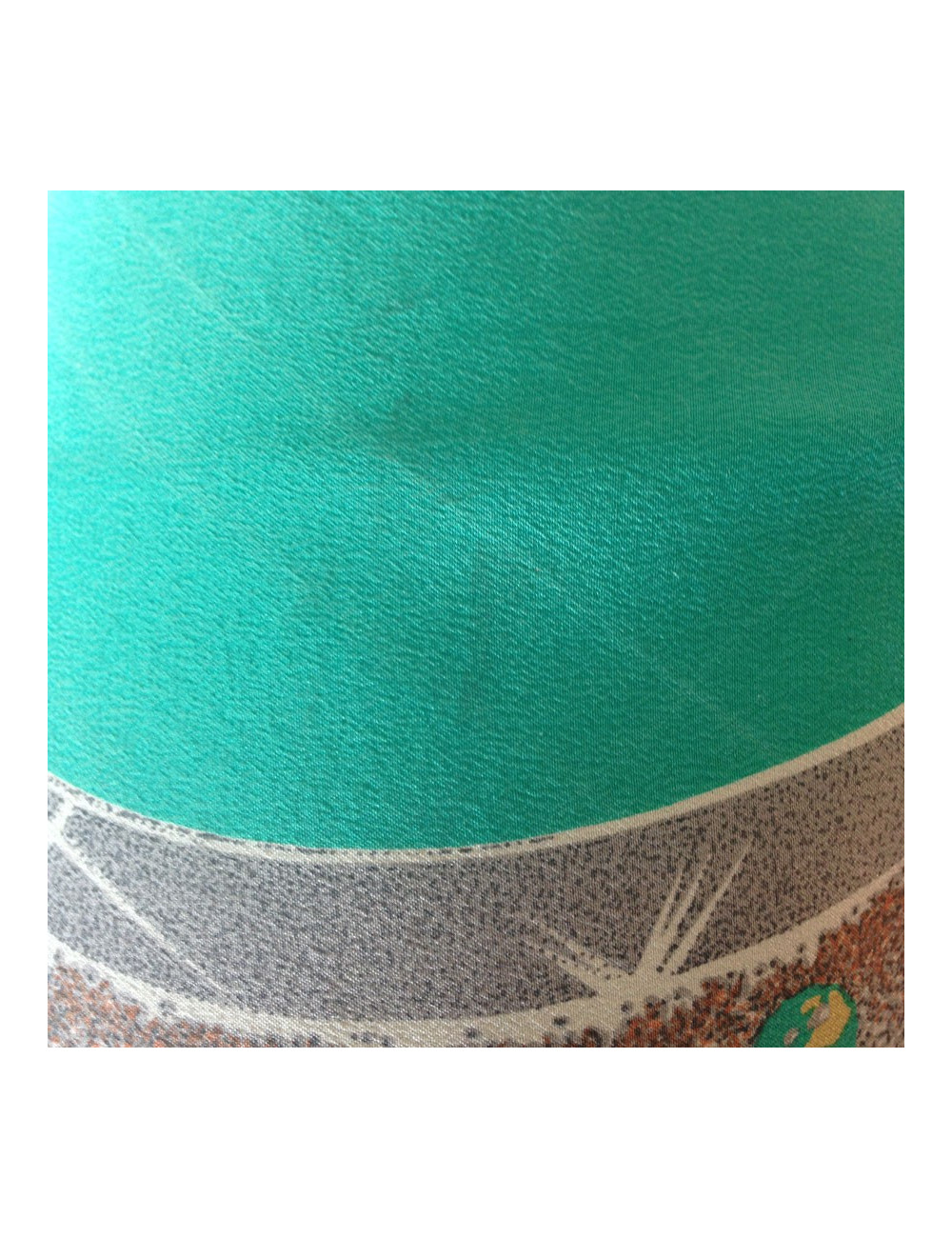 Carré de soie "Must" de CARTIER vert jade vintage