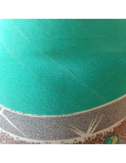 Carré de soie "Must" de CARTIER vert jade vintage