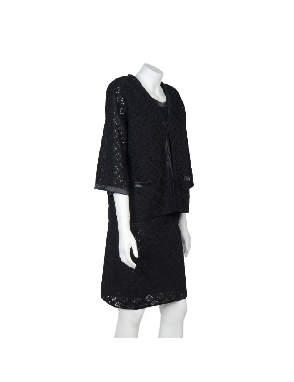 Ensemble CHANEL t 40 robe et veste dentelle noire