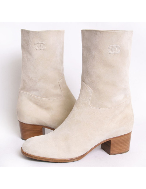 Boots CHANEL veau velours beige t 38.5