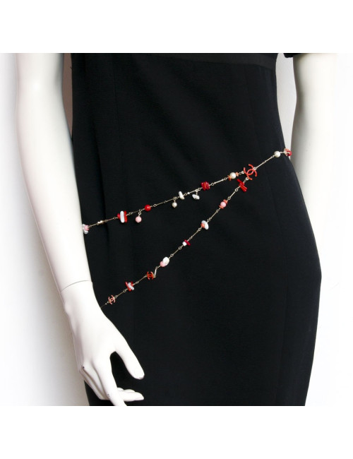 Ceinture sautoir CHANEL en corail et perles nacrées