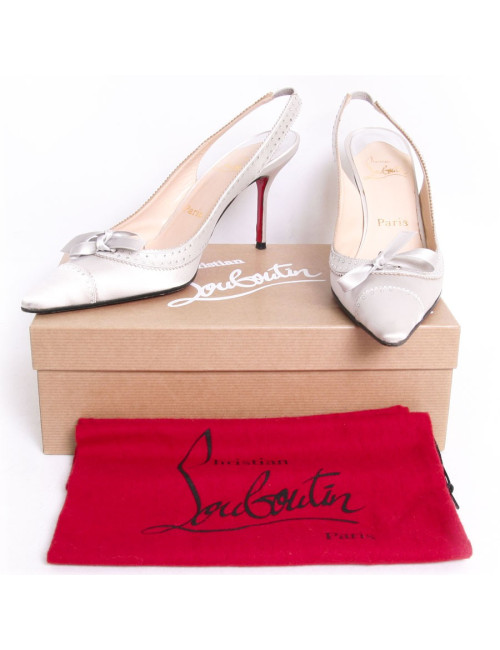 Sandales à talons CHRISTIAN LOUBOUTIN T 38,5
