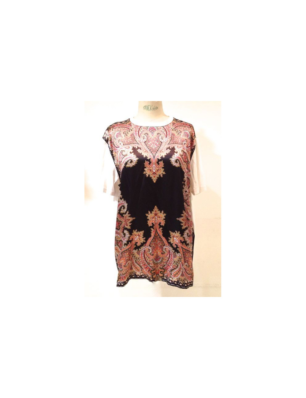 Robe et Tshirt GIVENCHY motif foulard Taille L