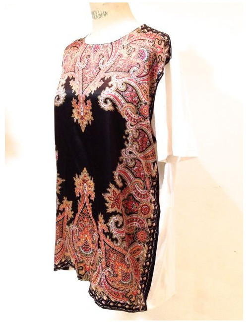 Robe et Tshirt GIVENCHY motif foulard Taille L