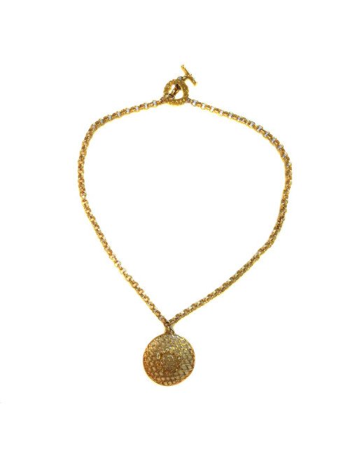 Collier doré esprit couture et pendentif chapeau sans marque