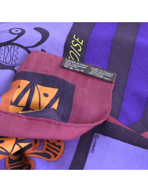 Châle HERMES "Géométrie crêtoise" cachemire et soie