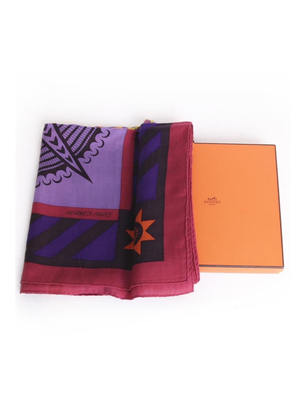 Châle HERMES "Géométrie crêtoise" cachemire et soie