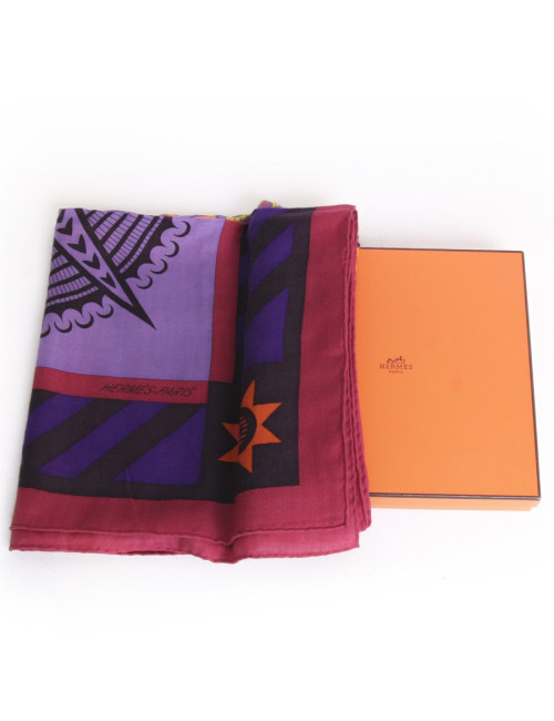 Châle HERMES "Géométrie crêtoise" cachemire et soie