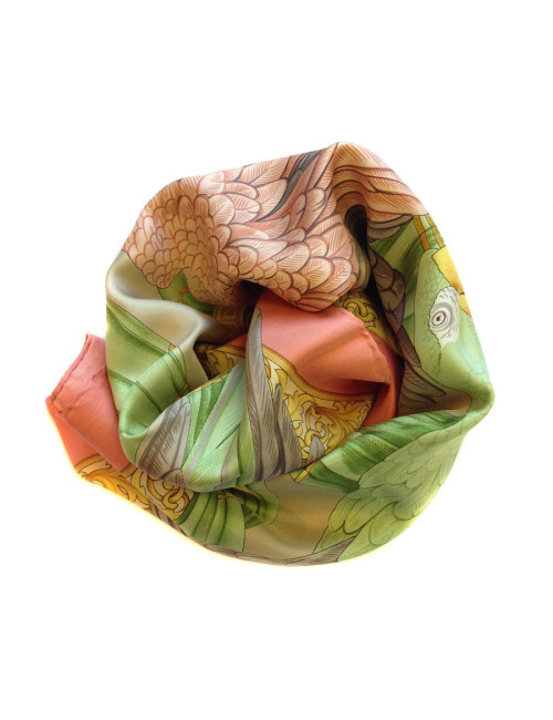 Carré de soie SALVATORE FERRAGAMO motif perroquets mauves vintage