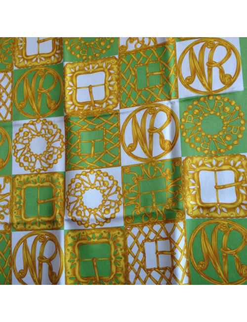 Carré de soie Nina RICCI vert, or et blanc