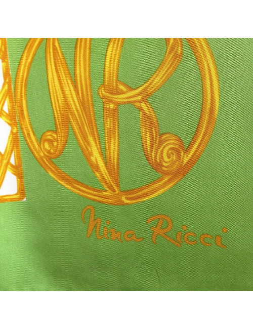 Carré de soie Nina RICCI 