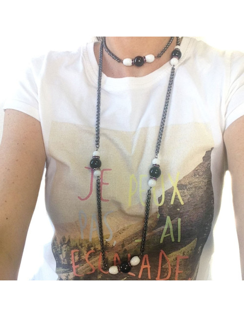 sautoir MARGUERITE DE VALOIS chaîne ruthénium, pâte de verre noire et blanche et strass swarovski violet