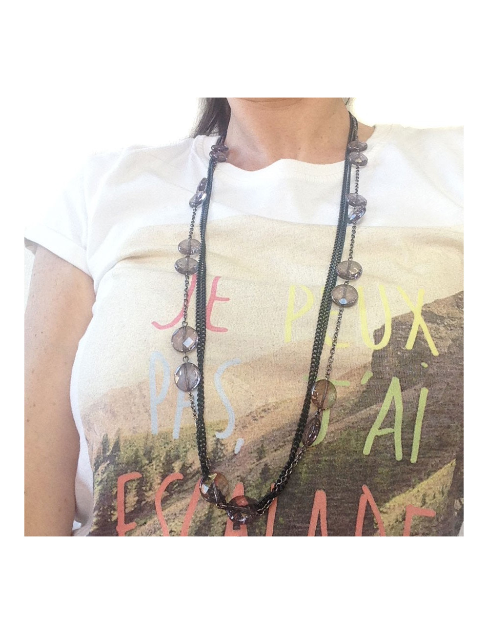 Sautoir MARGUERITE DE VALOIS multi chaîne noire et argent et pâte de verre mauve