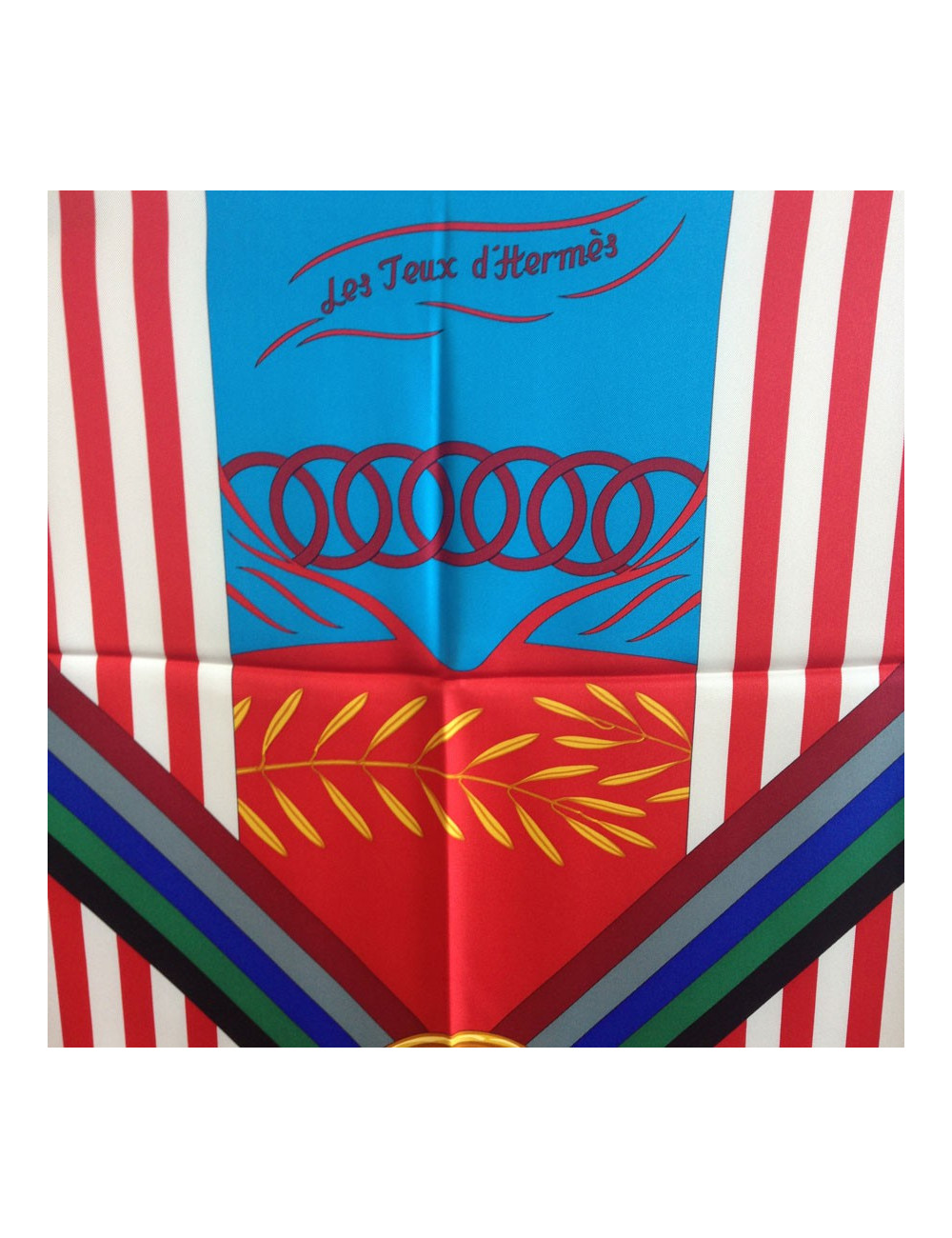 Carré "Les jeux d'Hermès" HERMES  90 X 90