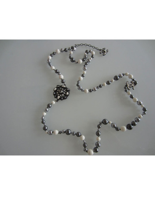 Paris-Bombay CHANEL necklace