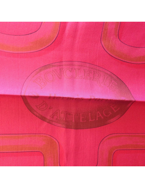 Grand foulard HERMES "Boucleries d'attelage" lie de vin