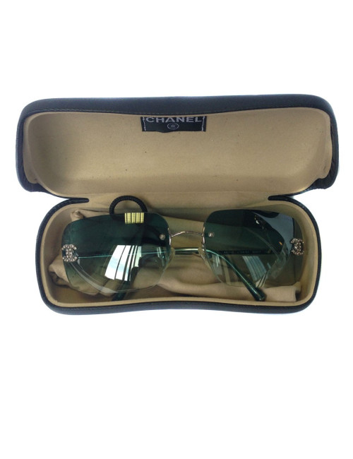 Lunettes de soleil CHANEL verre vert fumé double C strass