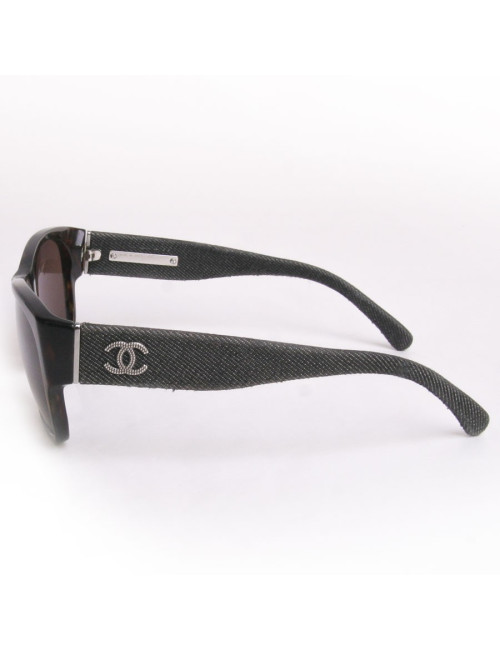 Lunettes de soleil CHANEL branches tissu jean's gris