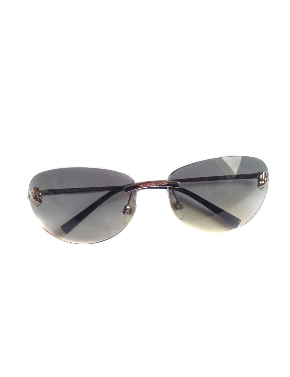 Lunettes de soleil CHANEL verres gris dégradé