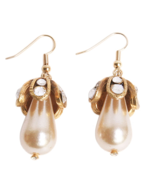 Clous d'oreille MARGUERITE DE VALOIS perle ovale avec perle émeraude et strass