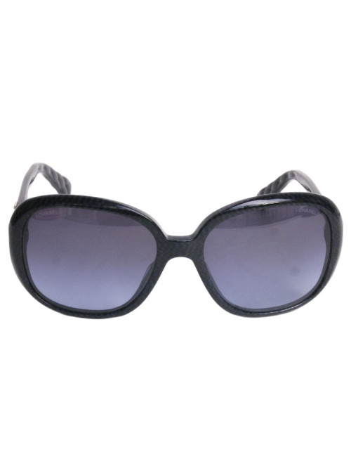 Lunettes de soleil CHANEL branches matelassées