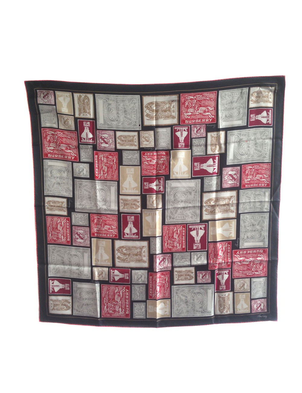 Foulard BURBERRY noir à bordure rouge en soie