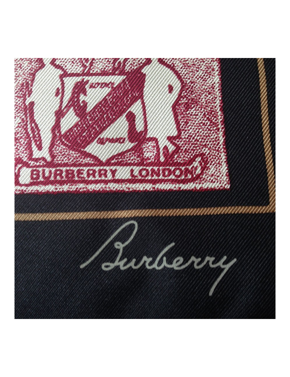 Foulard BURBERRY noir en soie