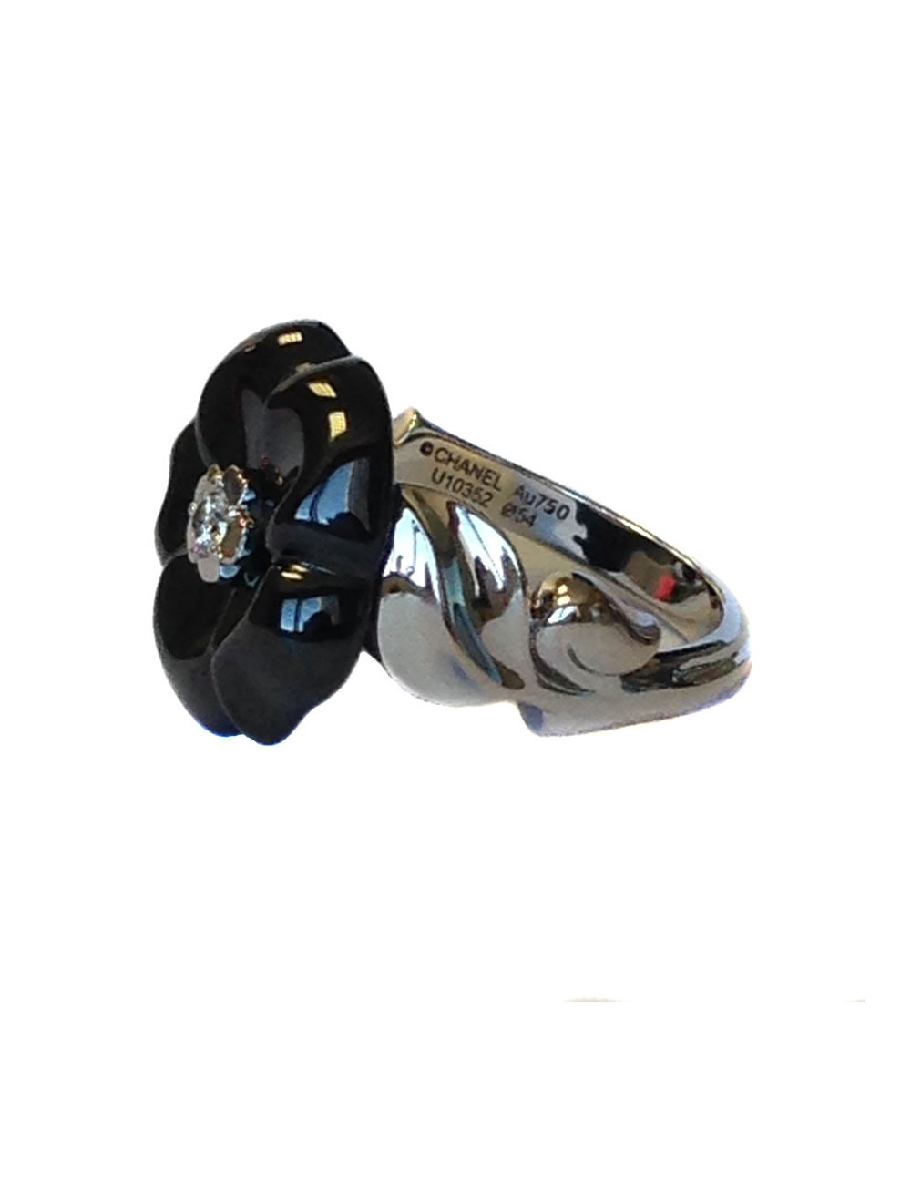 Bague CHANEL camélia diamant céramique et or blanc T54