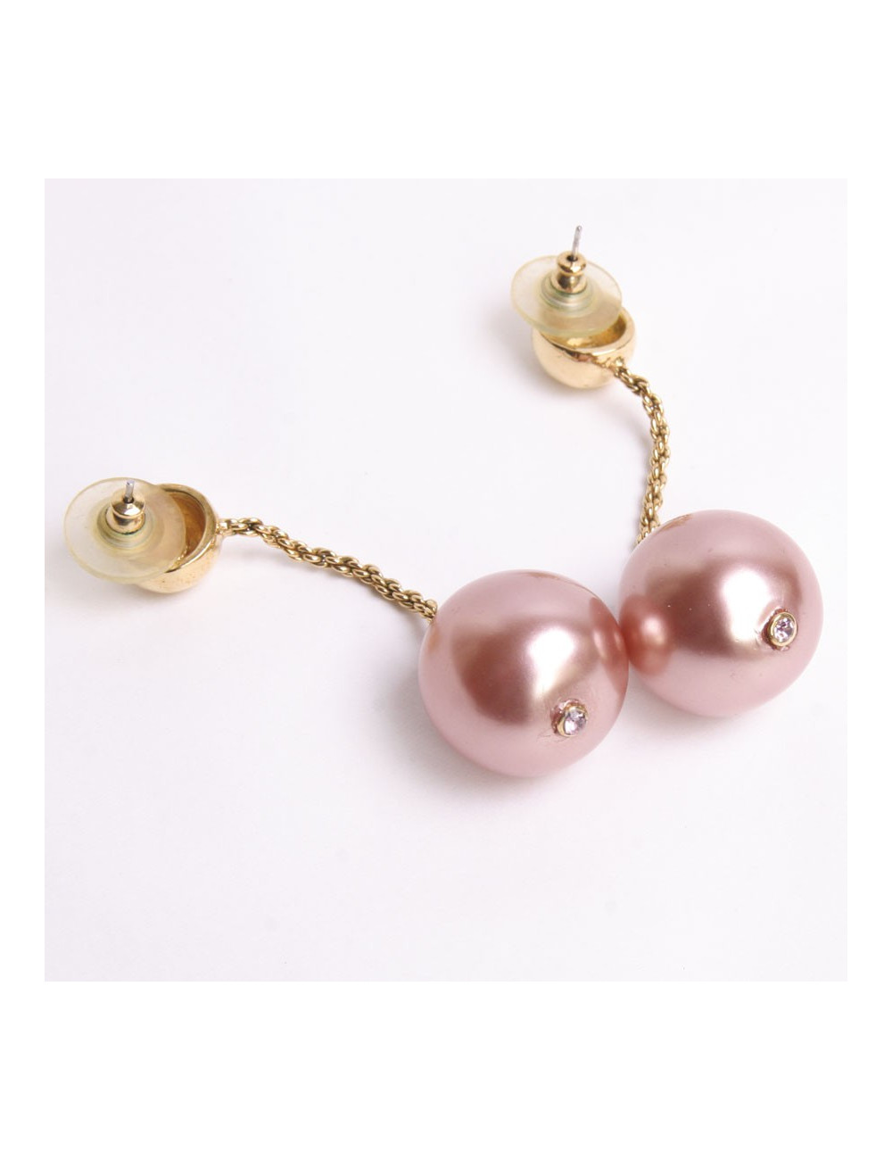 Boucles d'oreille pendantes perles rose nacré